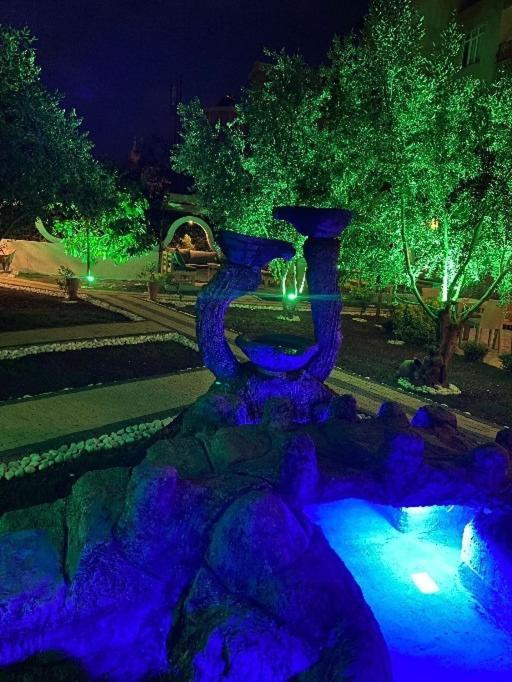 Side Leon Otel المظهر الخارجي الصورة