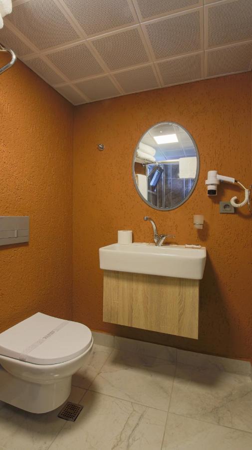 Side Leon Otel المظهر الخارجي الصورة